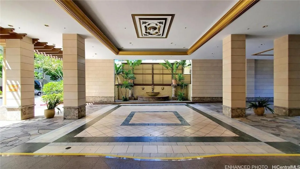 21St Floor Renovated Studio With 2 Queen Beds Honolulu Apartment