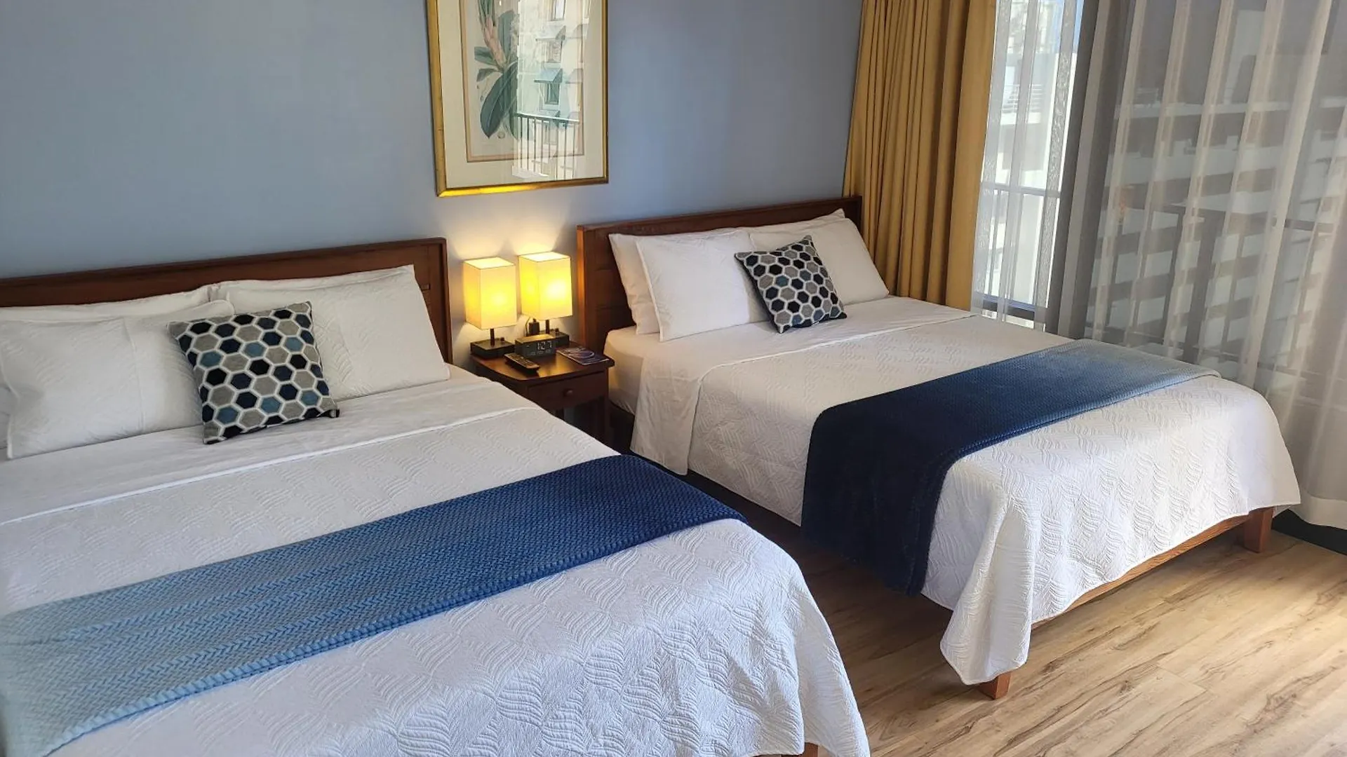 21St Floor Renovated Studio With 2 Queen Beds Honolulu United States