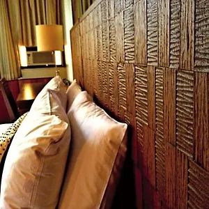 2* Hotell Marina Tower Waikiki